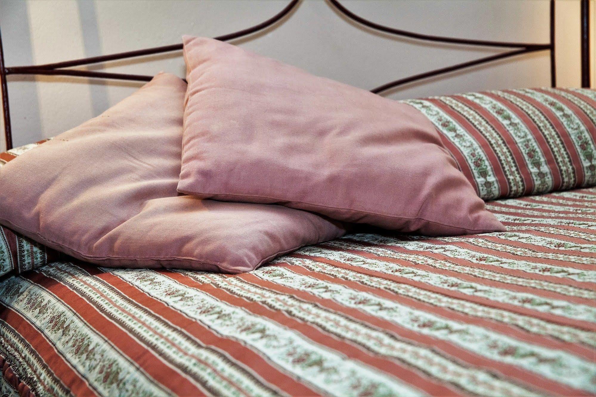 I Frarivi Bed&Breakfast 钦克亚勒 外观 照片
